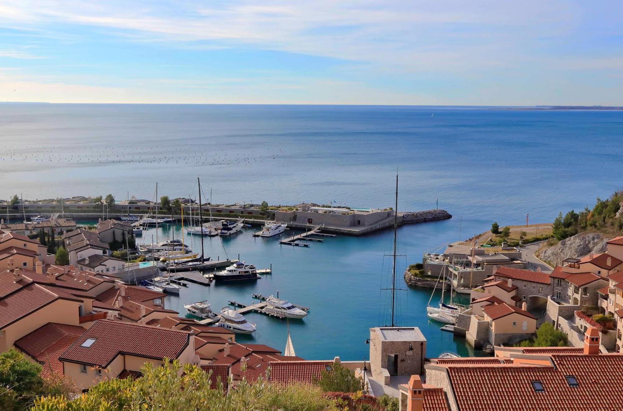 Portopiccolo Apartments Sistiana Luaran gambar
